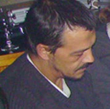 José